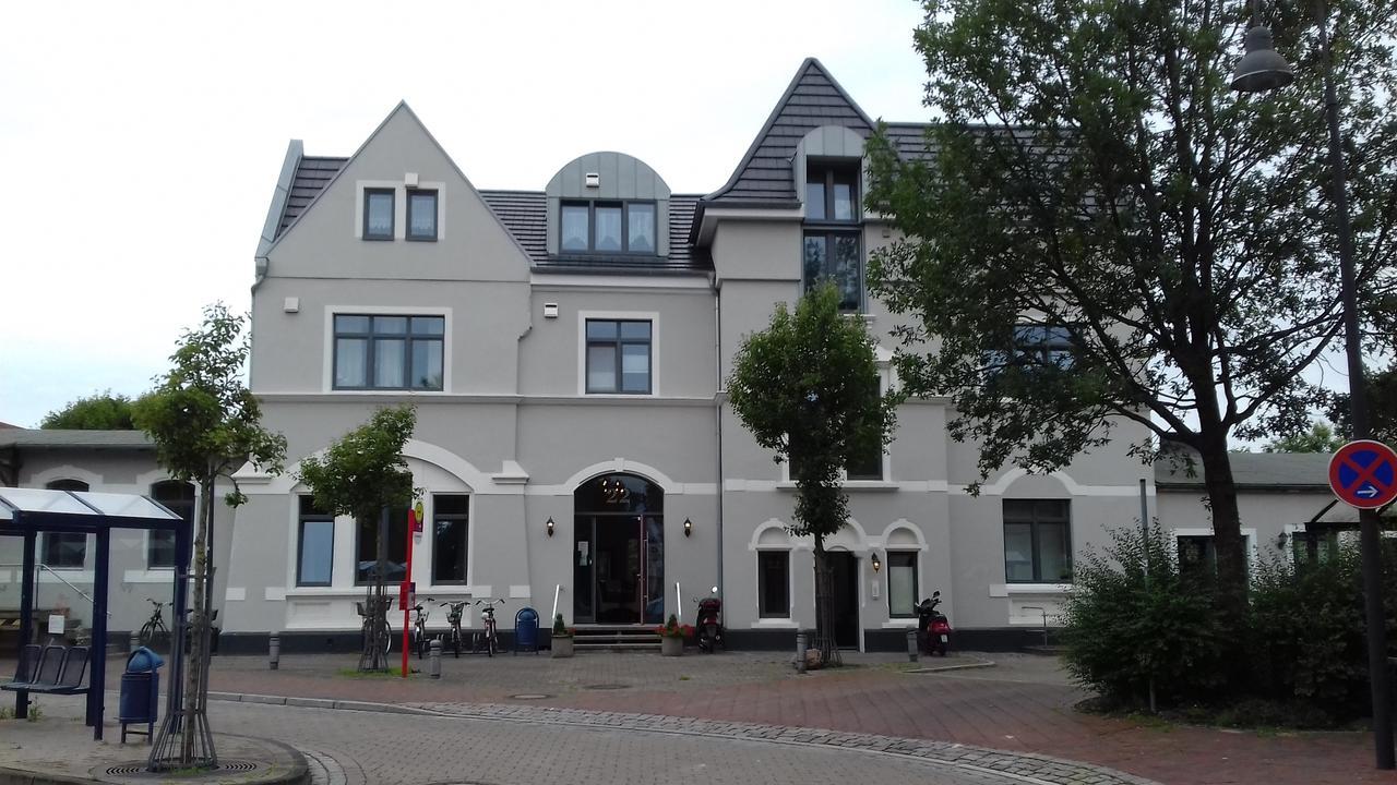 Historisches Hotel Wildeshauser Bahnhof Wildeshausen Exterior foto